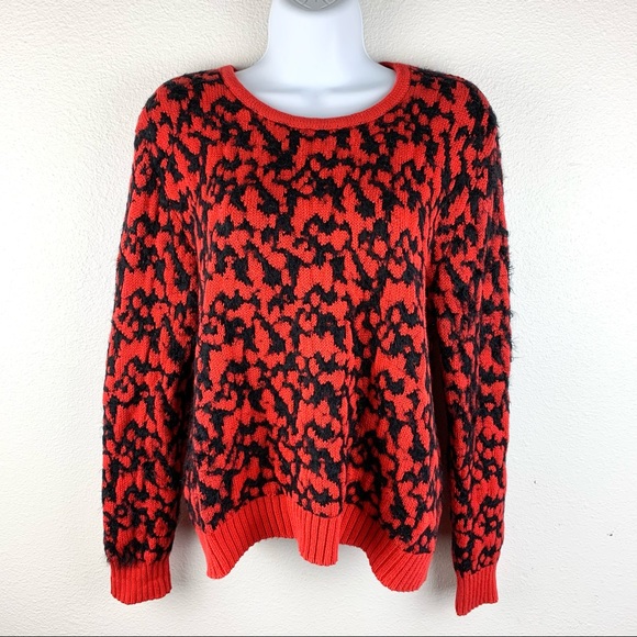 MODERN Two Vince Camuto red black leopard sweater Shirt petite medium - Picture 4 of 6